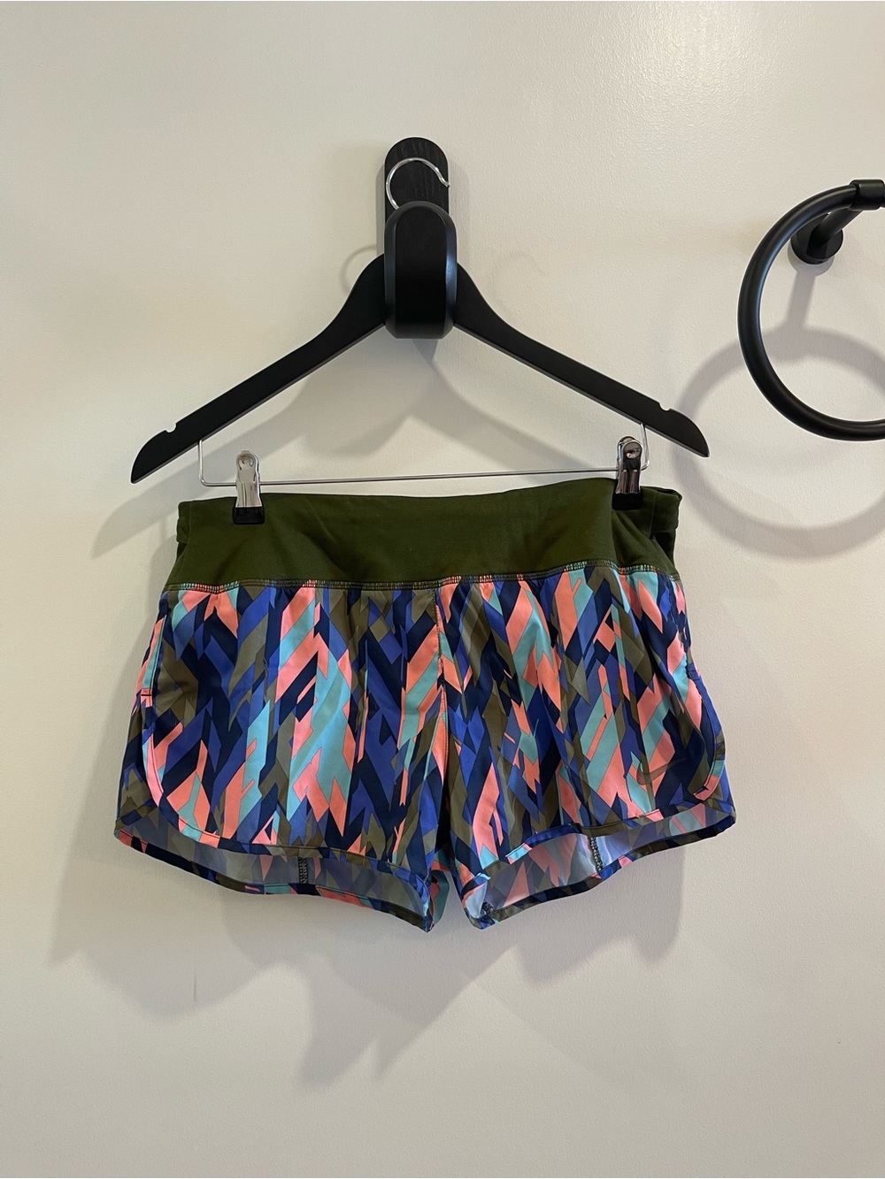 Nike Running Multicolor Geometric Athletic Shorts with Olive Waistband